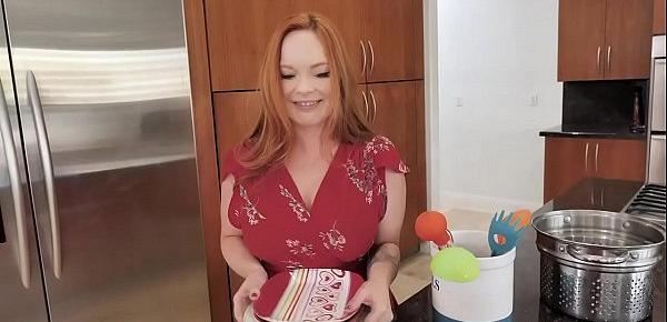 Summer Hart goes down on her knees and slobber on stepsons cock just to make him stay